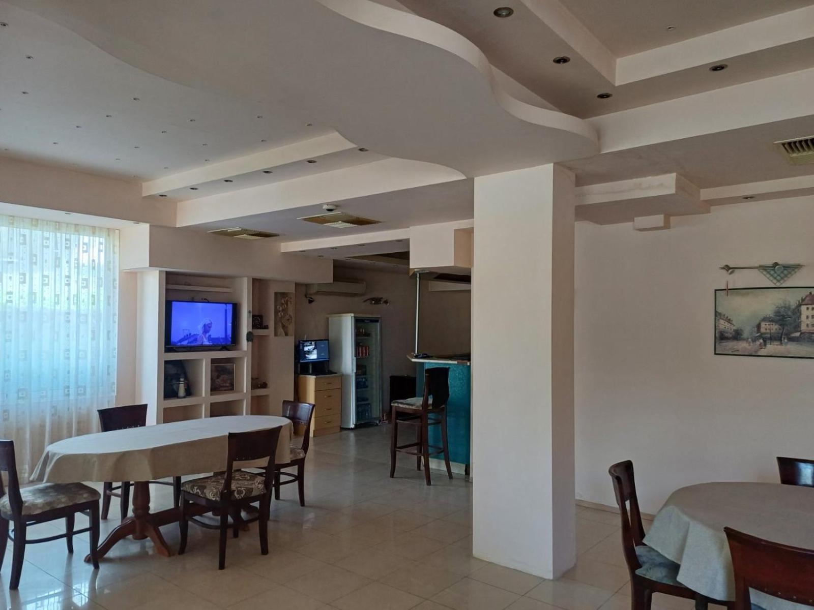 Интернационал Hotel Kulata Kültér fotó