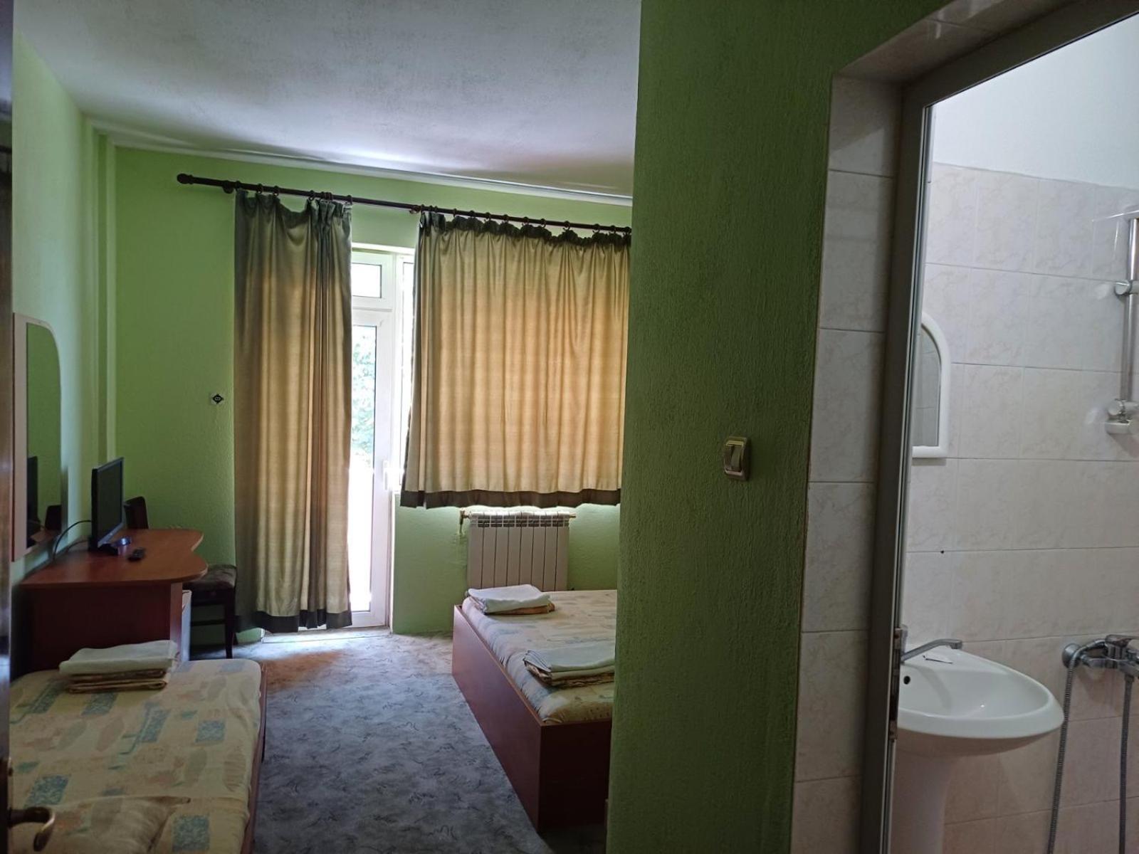 Интернационал Hotel Kulata Kültér fotó