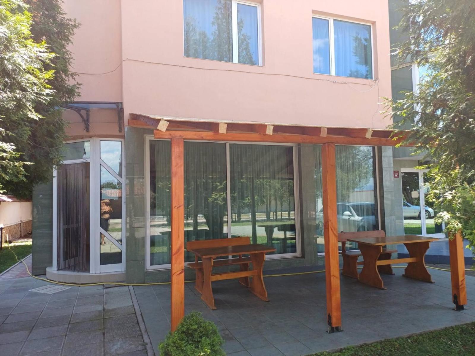 Интернационал Hotel Kulata Kültér fotó
