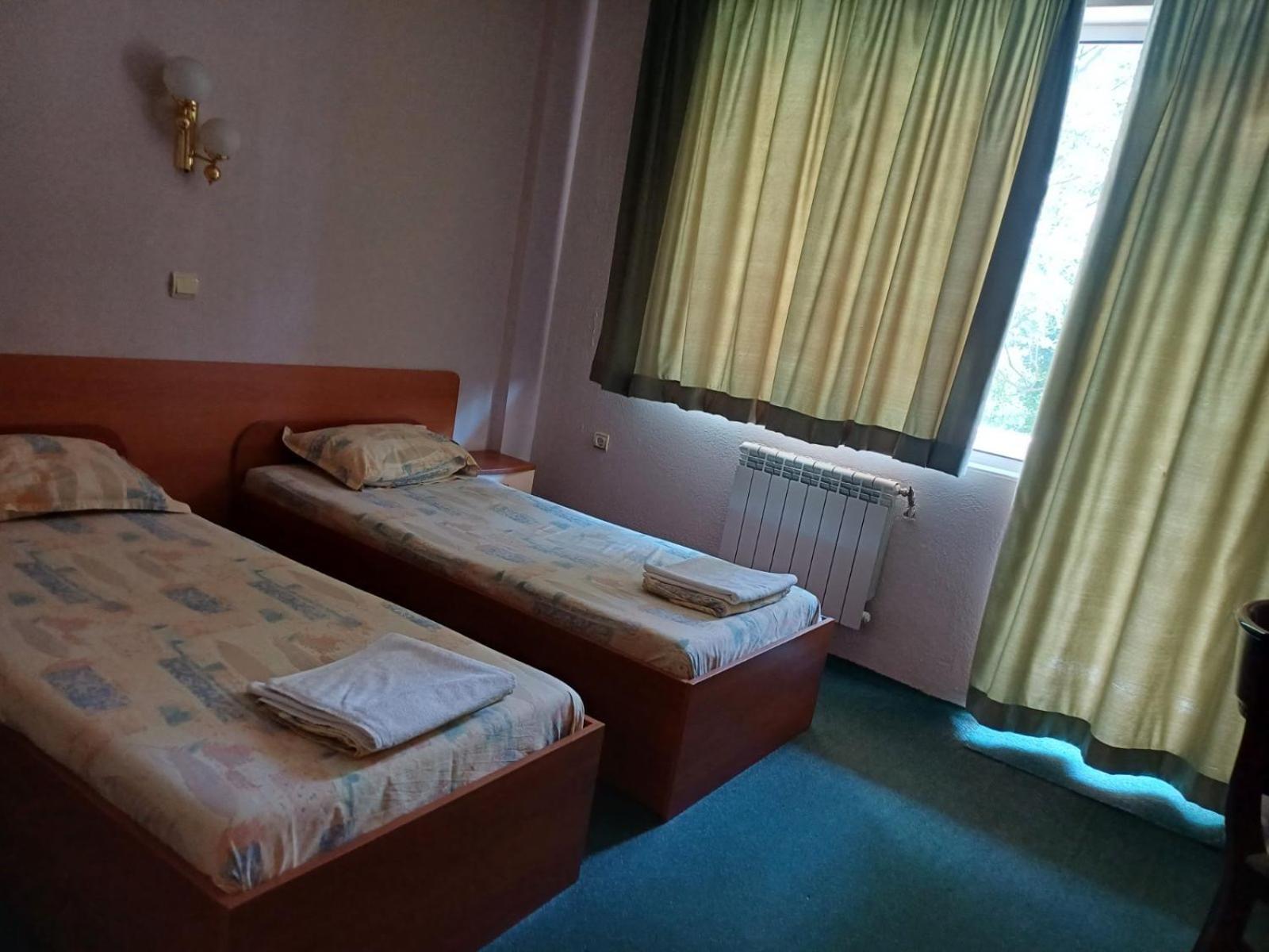 Интернационал Hotel Kulata Kültér fotó